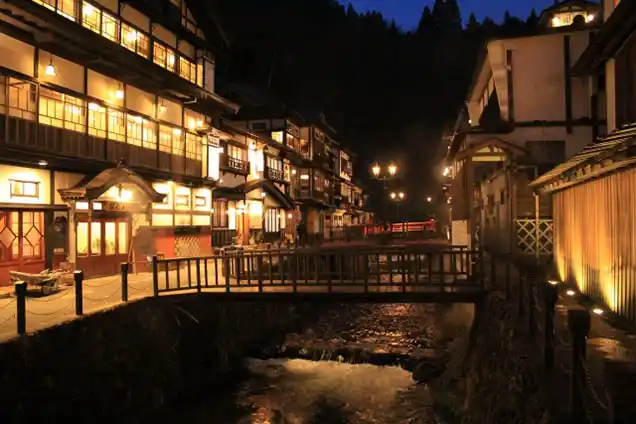 旅館