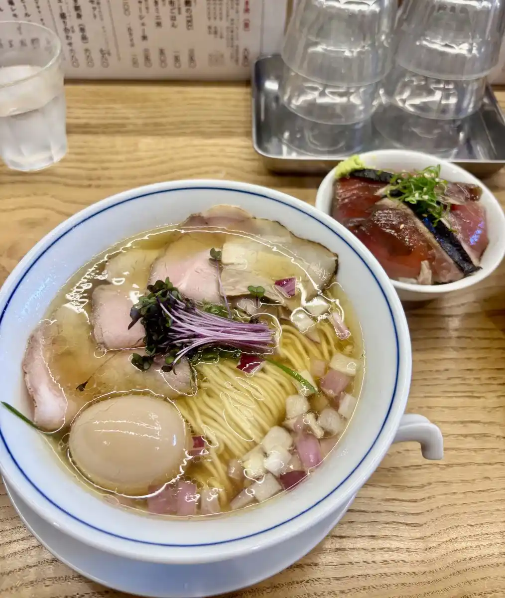 鰹そば田ヶ久保の写真