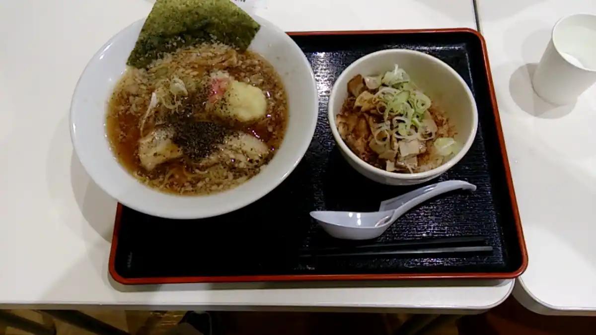 越後秘蔵麺 無尽蔵 かわぐち家 イオンモール川口前川店の写真