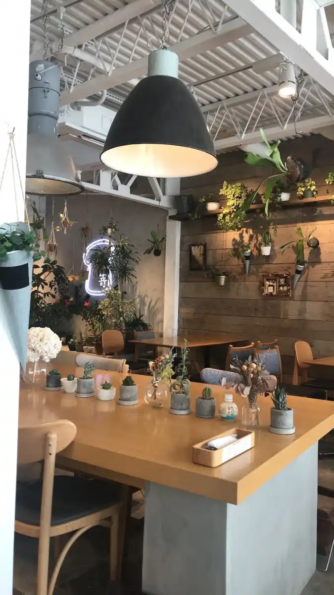 嵜本ベーカリーカフェ 大阪初號本店の写真