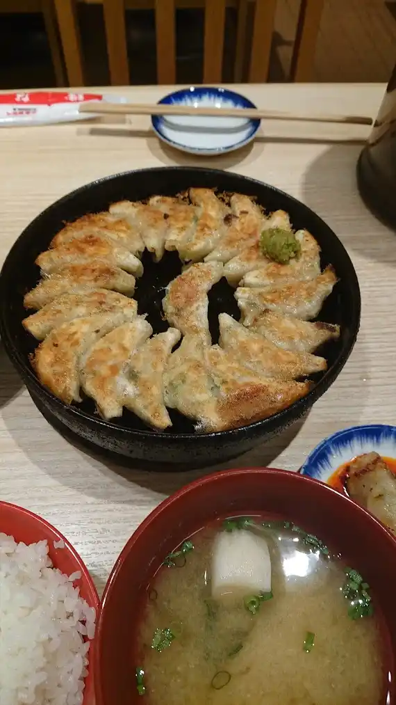 小倉鉄なべエキナカ店の写真