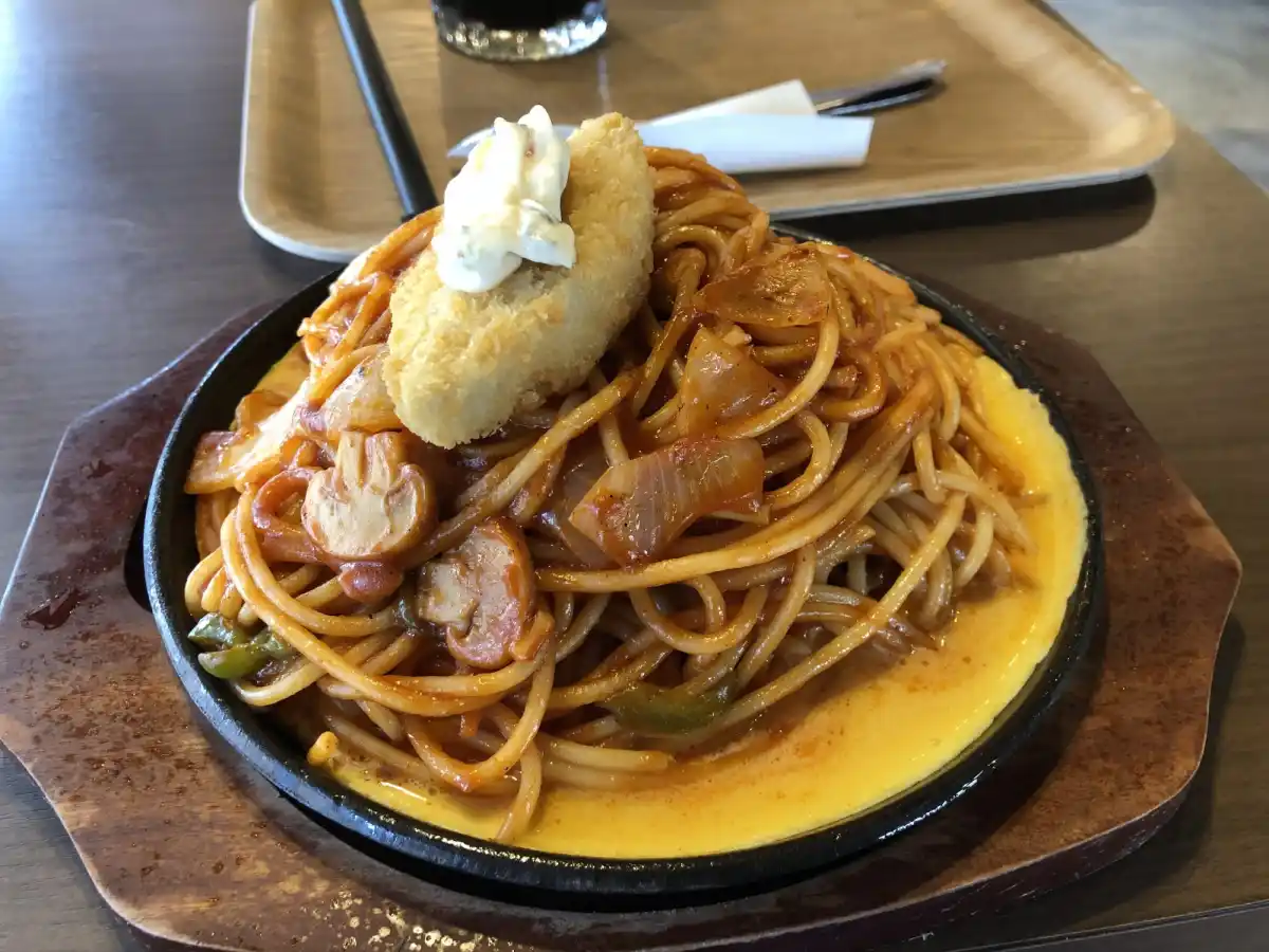 やば珈琲 栄店の写真