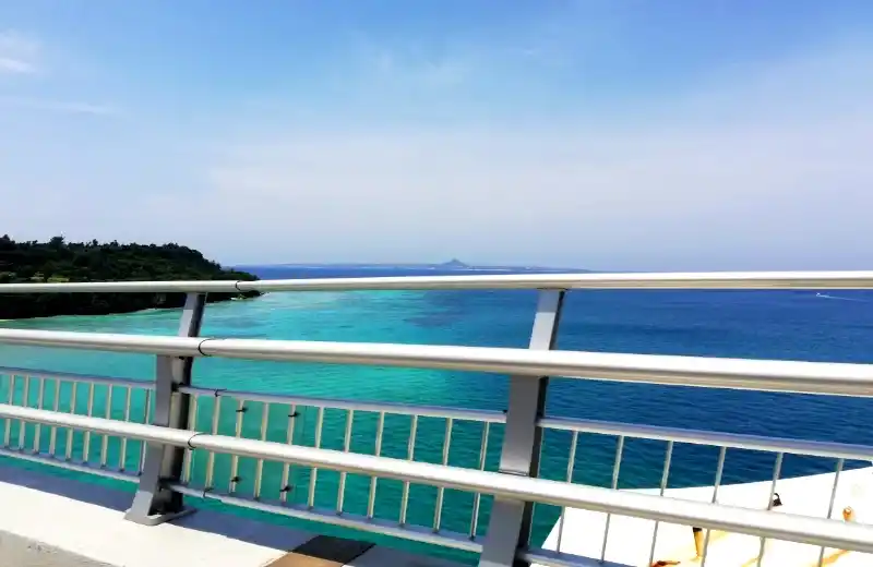 瀬底島の写真