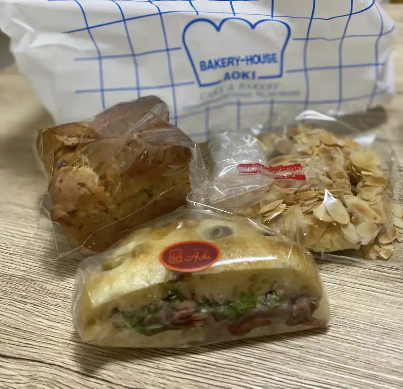 BAKERY HOUSE AOKIの写真