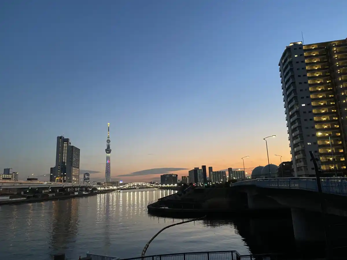 白鬚橋の夕日の写真