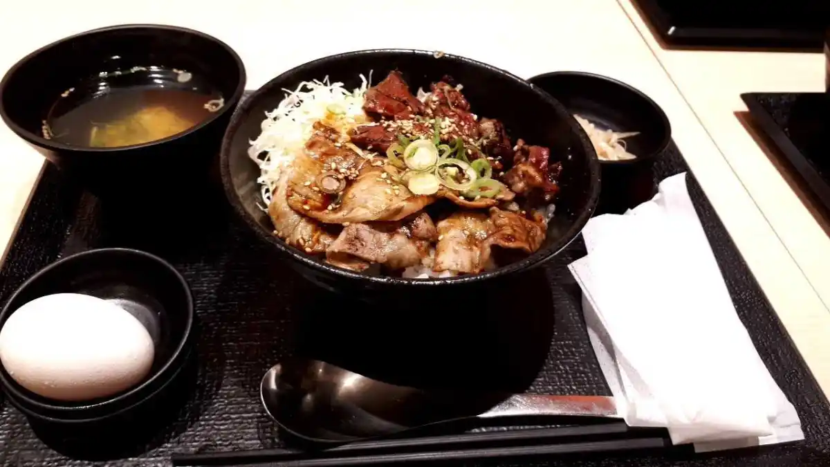 池袋肉劇場の写真