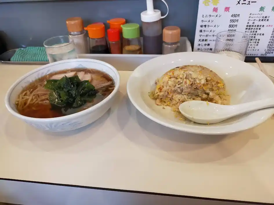 よしみ食堂の写真