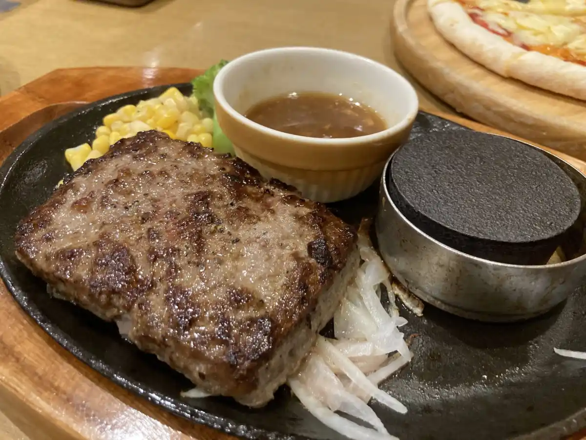 ココス　四日市陶栄町店の写真