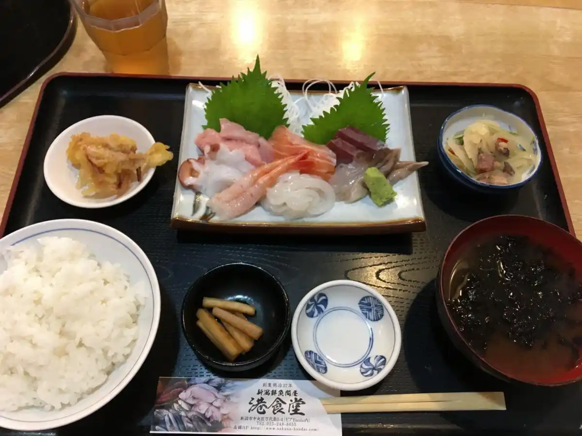 港食堂の写真