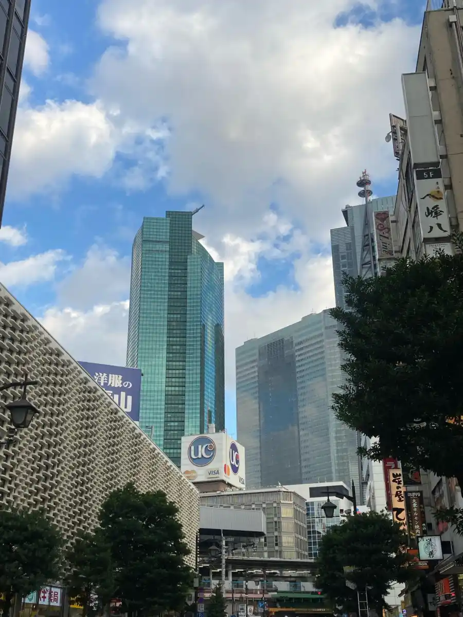 ニュー新橋ビル地下街の写真