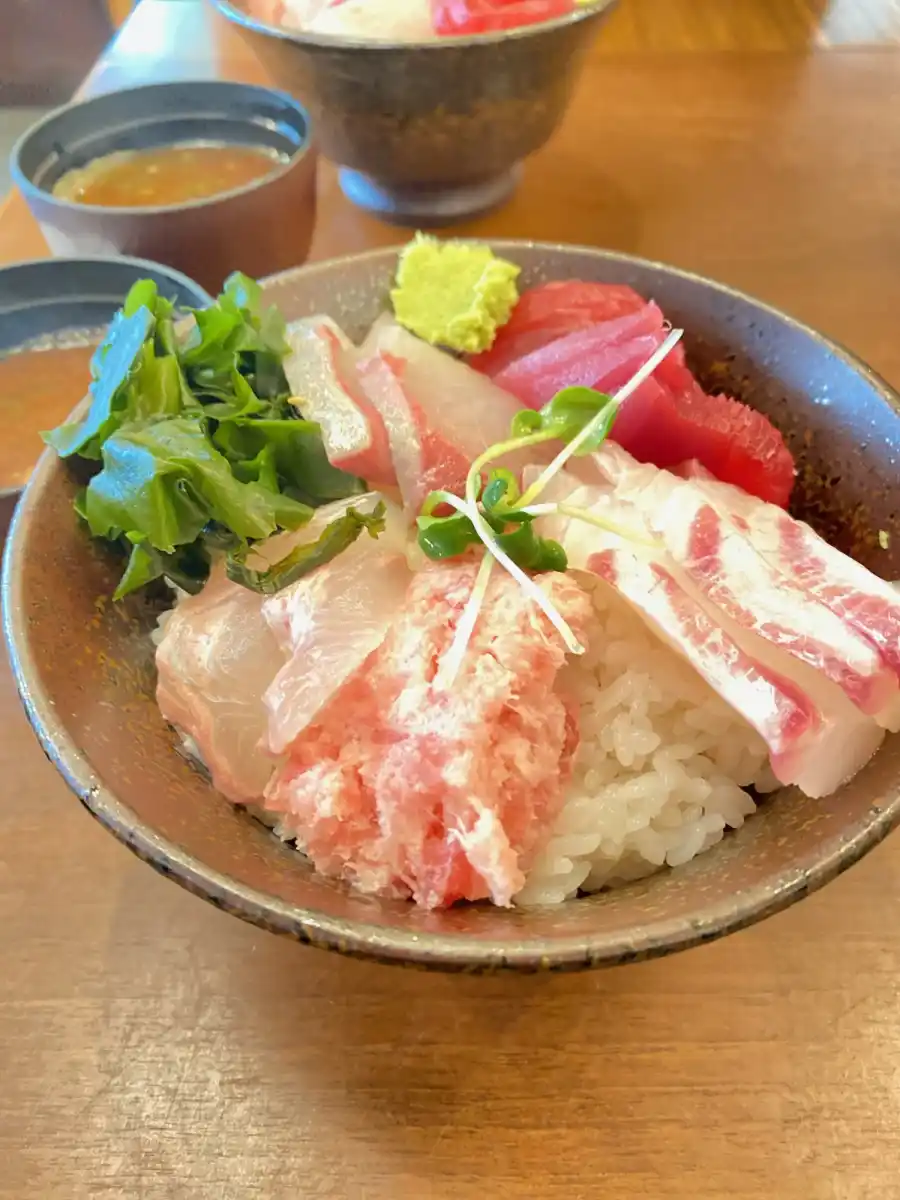 ひびの食堂の写真