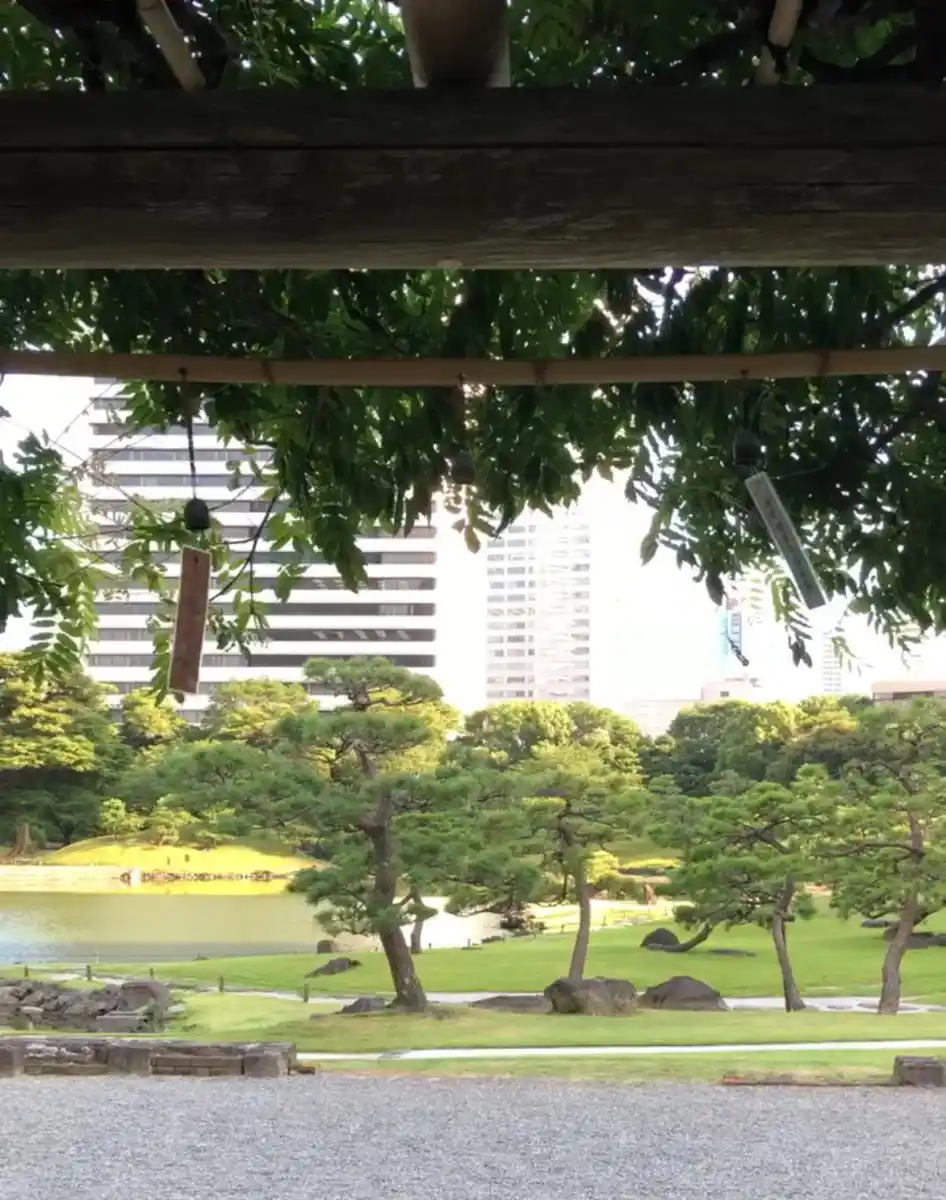 毎日お散歩に行きたい旧芝離宮恩賜庭園の写真